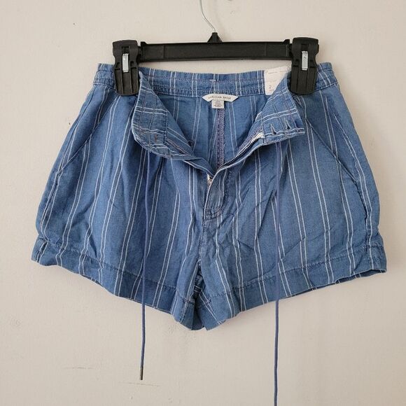 American Eagle Super Hi-Rise Vertical Stripe Chambray Shorts NWT 2 Blue - Picture 10 of 10